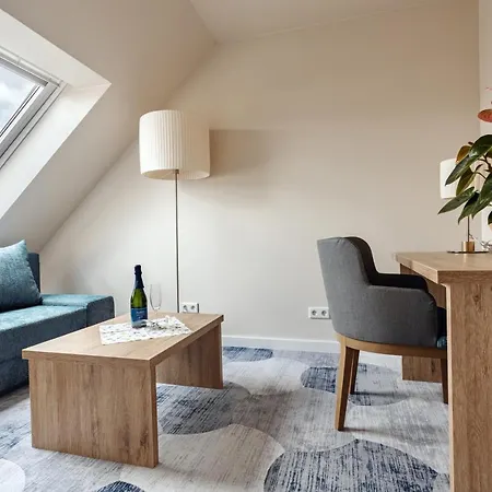 Отель & Restaurant Roedersaal 3*